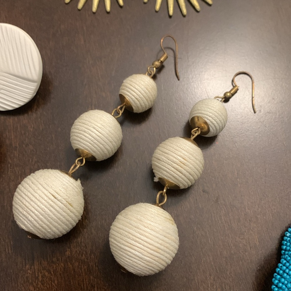 Multiple Style Earrings - Picture 6 of 7